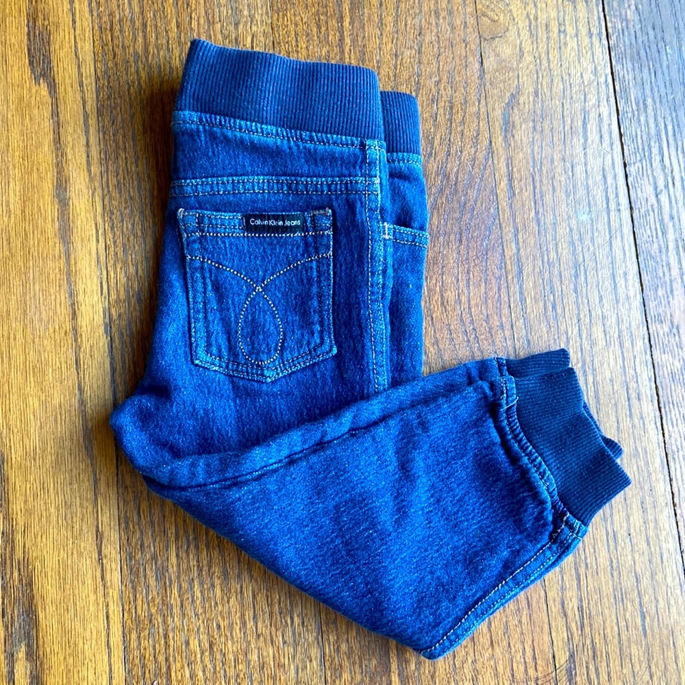 Elastic waist toddler jeans size 2T